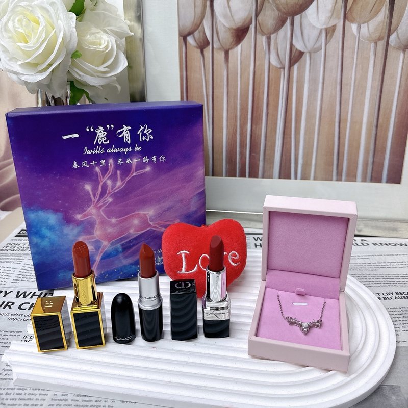 일록유니 목걸이 립스틱 로맨틱 조명 선물세트 001-236198
