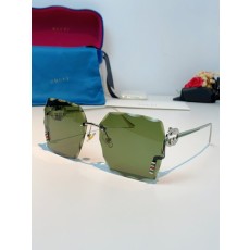 사이버펑크 무테 각진 슬림 선글라스 001-236410