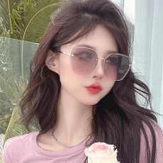 샤넬 신상 나일론 편광 무테 컷팅 선글라스 001-236440