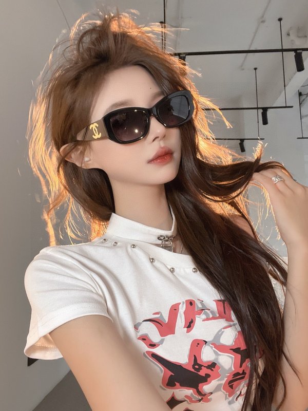 샤넬 더블 CH 로고 선글라스 001-236450
