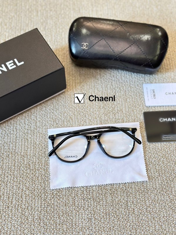 샤넬 초경량 수면 안경테 001-236490
