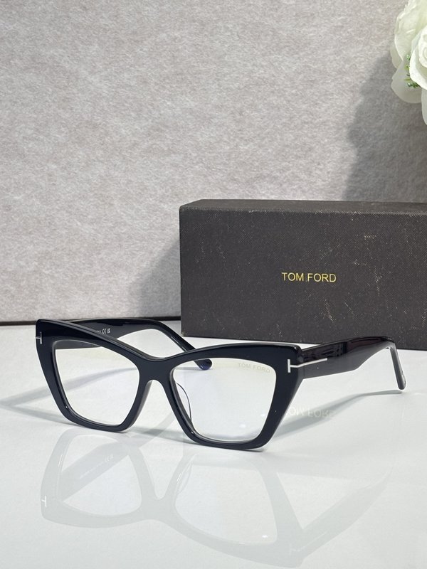 톰포드 클래식 광학 안경 001-236755
