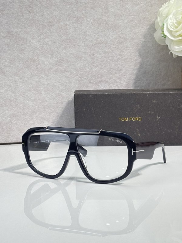 톰포드 클래식 광학 안경 001-236768