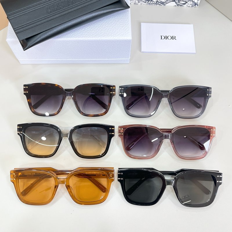 디올 패션 캣아이 선글라스 001-239229