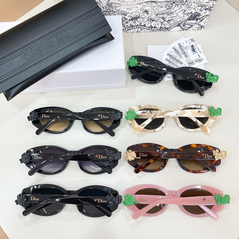 디올 클로버 선글라스 001-239307