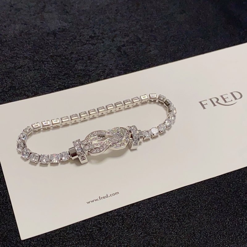 프레드 포스 시리즈 풀 다이아 팔찌 001-243056