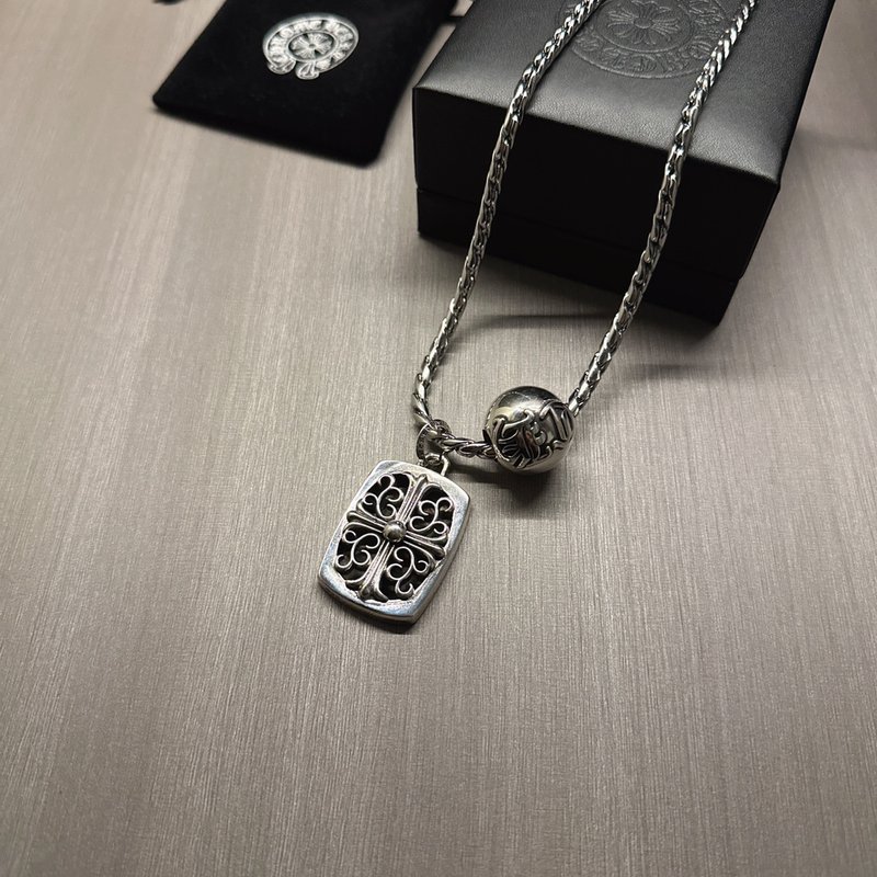 크롬하츠 빈티지 크로스 목걸이 001-243111