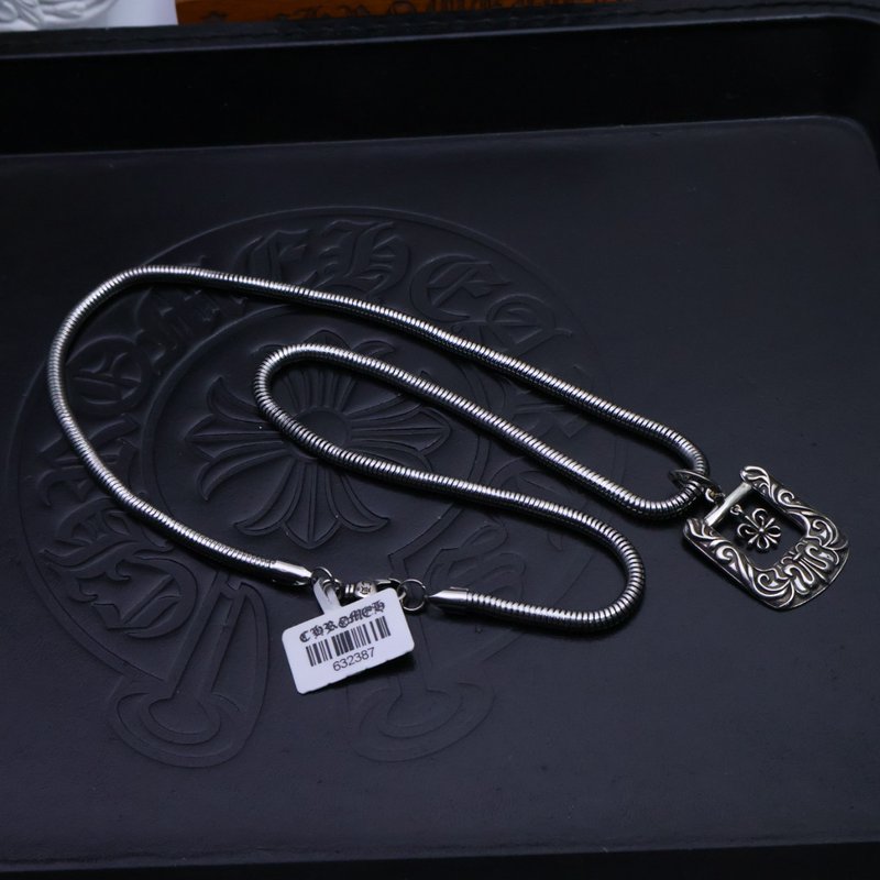 크롬하츠 빈티지 크로스 목걸이 001-243157
