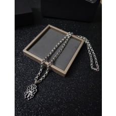 크롬하츠 빈티지 사각 펜던트 목걸이 001-243243