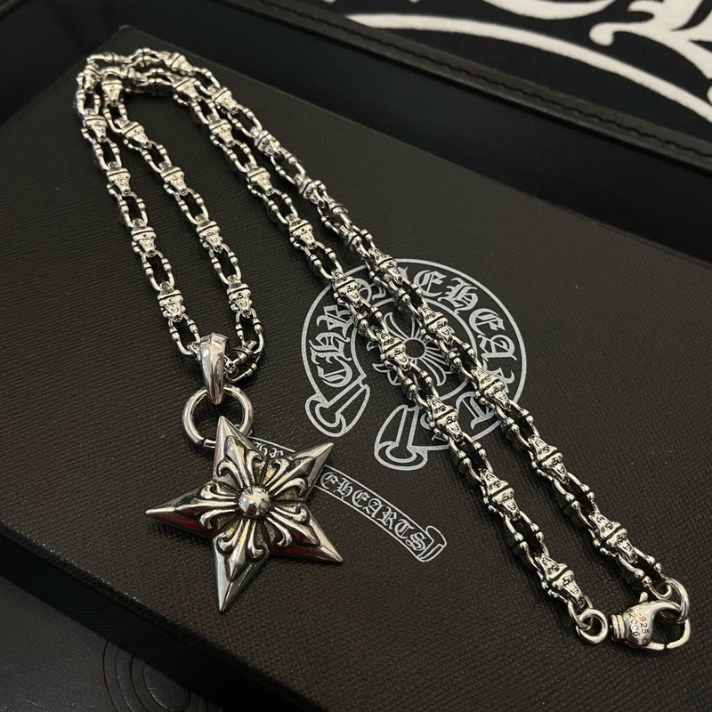 크롬하츠 빈티지 스타 펜던트 목걸이 001-243332