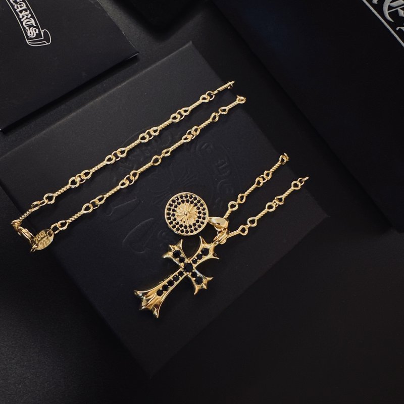 크롬하츠 십자가 펜던트 목걸이 001-243362