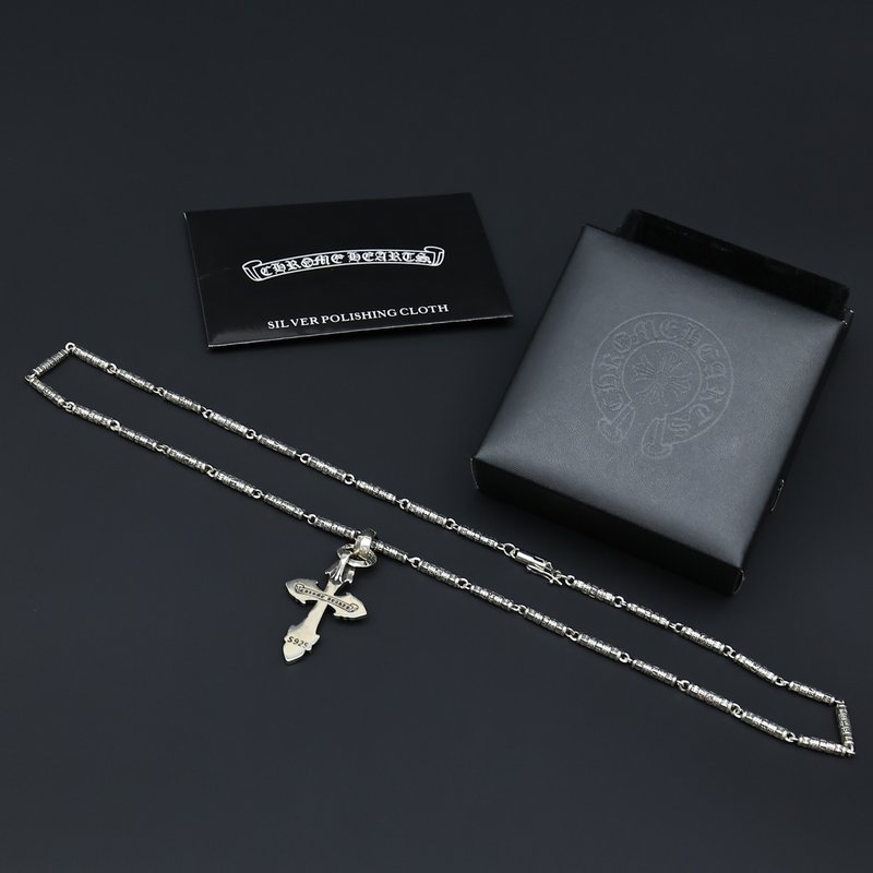 크롬하츠 빈티지 체인 십자가 목걸이 001-243409
