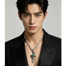 크롬하츠 뱀무늬 성검 목걸이 복고풍 그린 다이아몬드 001-243421