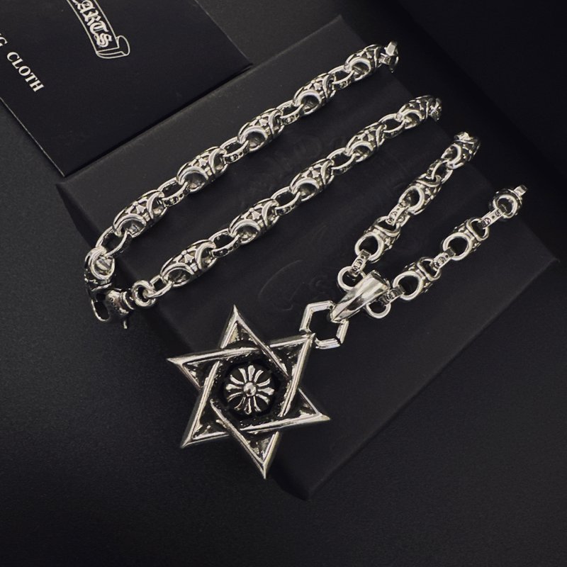 크롬하츠 십자가 별 펜던트 목걸이 001-243467
