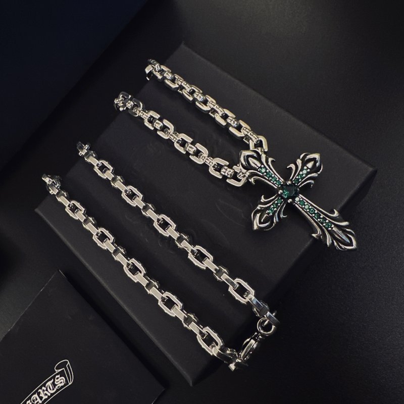 크롬하츠 십자가 펜던트 목걸이 001-243481