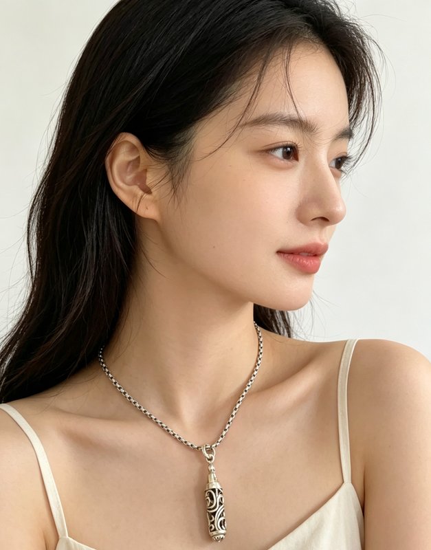 크롬하츠 빈티지 실버 오픈워크 불렛 목걸이 001-243511
