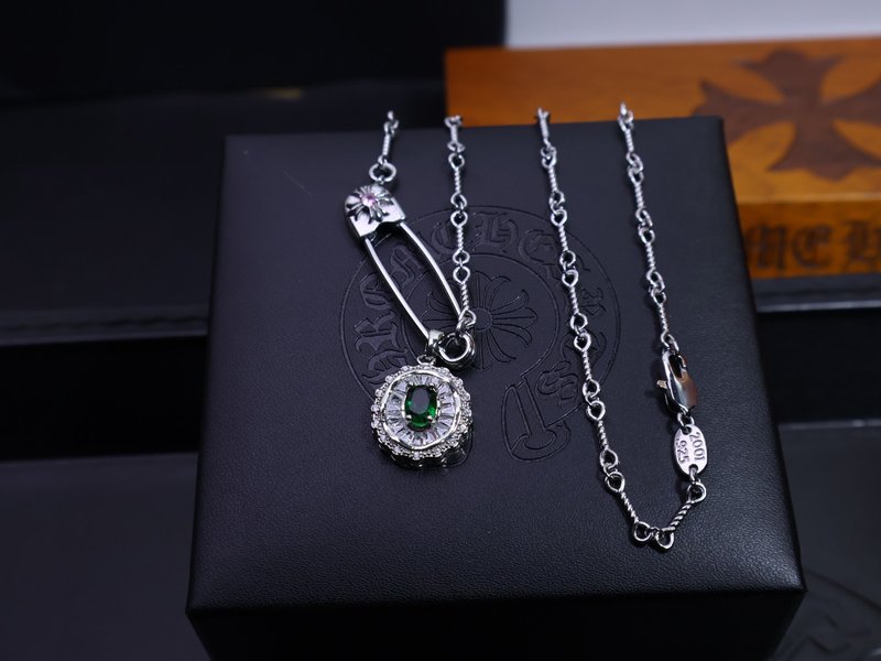크롬하츠 빈티지 크로스 목걸이 001-243521