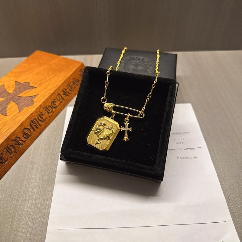 크롬하츠 빈티지 크로스 브로치 목걸이 001-243522