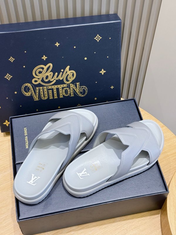 LV 오아시스 스웨이드 레더 샌들 남성용 001-243669