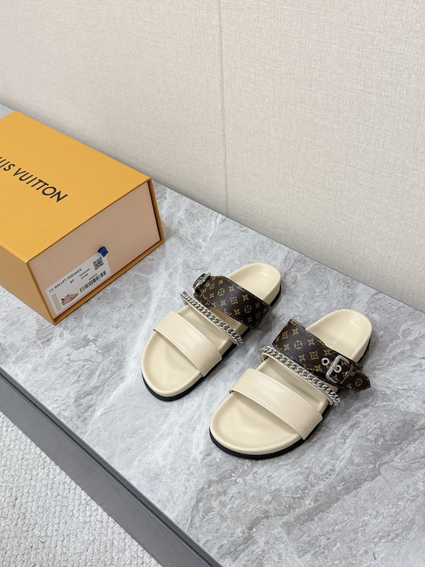 루이비통 커플 체인 샌들 001-243671