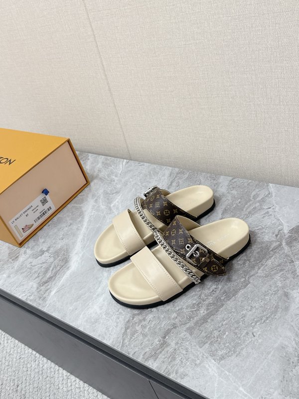 루이비통 커플 체인 샌들 001-243671
