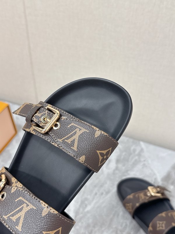 루이비통 커플 체인 샌들 001-243691