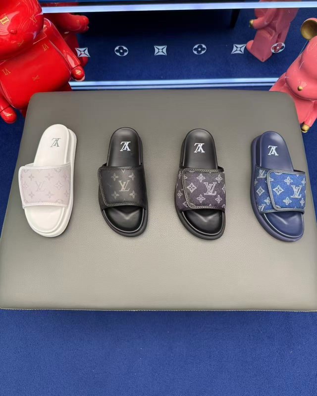 루이비통 LV 신규 남성 슬리퍼 001-243695