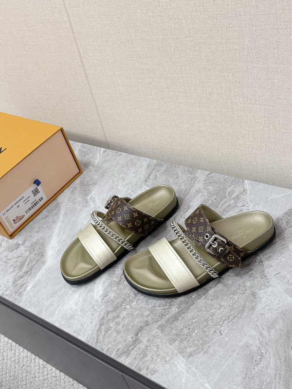 루이비통 커플 체인 샌들 001-243709