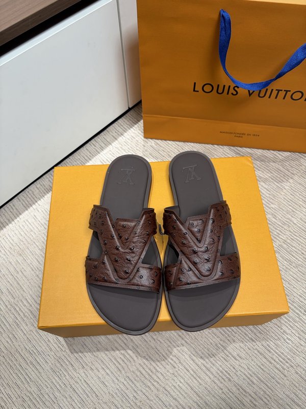 LV 남성 오스트레치 엠보 슬라이드 001-243713