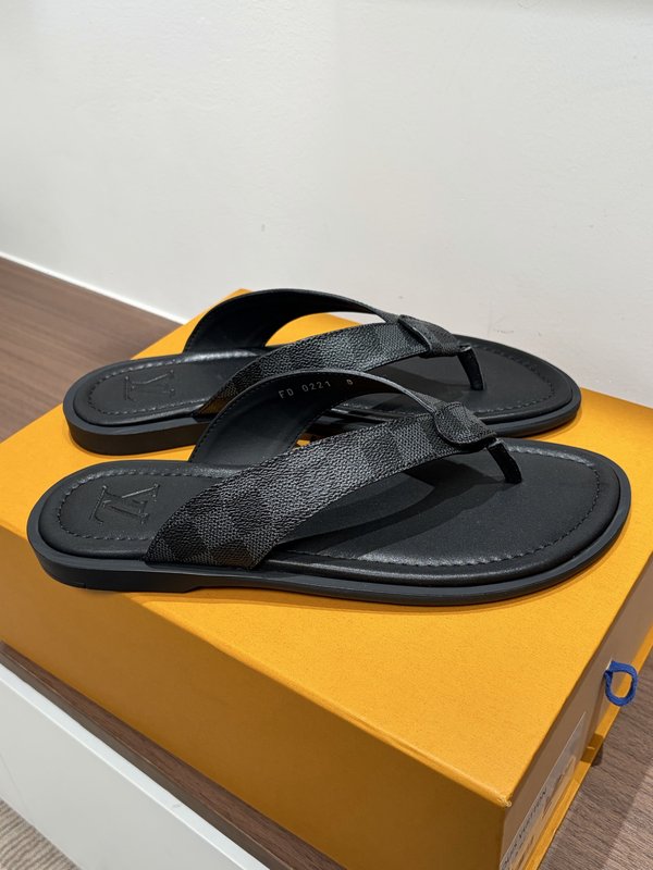 LV 남성 클래식 엠보슬리퍼 001-243715