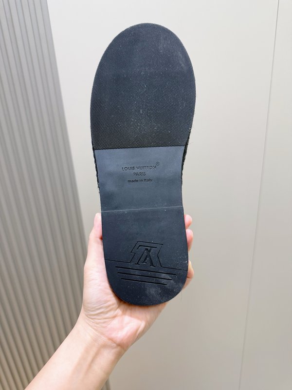 루이비통 남성 에스파드리슬 샌들 001-243815