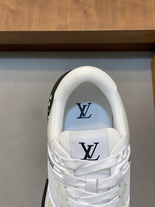 LV 트레이너 남성 캐주얼 운동화 001-243959
