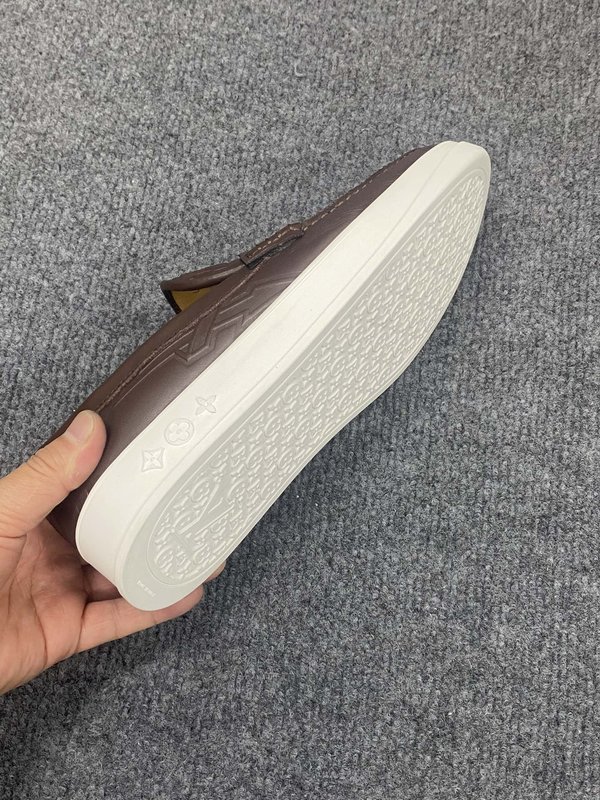 LV 신상 진정 비즈니스 캐주얼 슈즈 001-243971