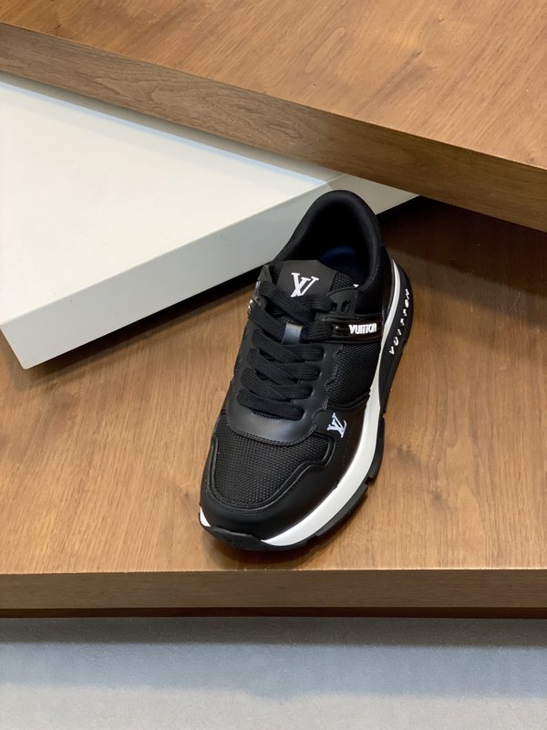 LV 트레이너 남성 운동화 001-243976