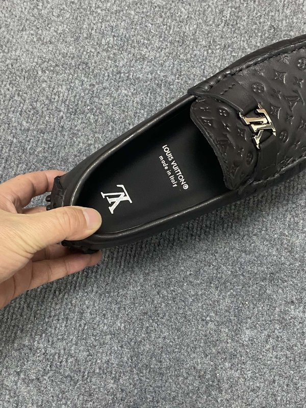 LV 글로리아 시리즈 남성 클래식 드라이빙 로퍼 001-243985