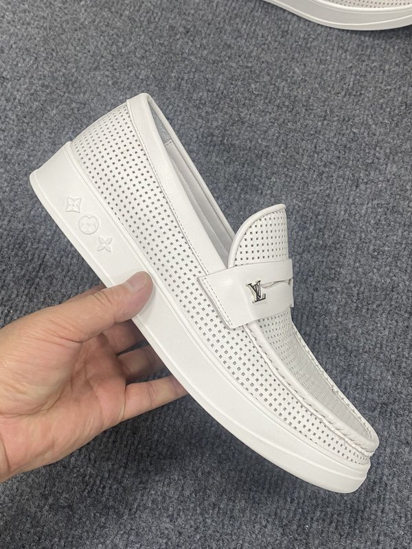 LV 신상 진혁 비즈니스 캐주얼 구두 남성용 001-243988