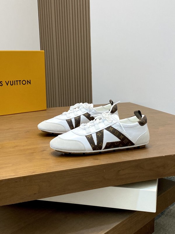 LV 시리즈 남성 캐주얼 스니커즈 001-244055