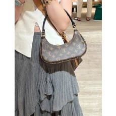 루이비통 클래식 모노그램 숄더백 001-245793