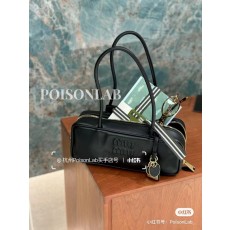 미우미우 블랙 핸드백 숄더백 001-245893