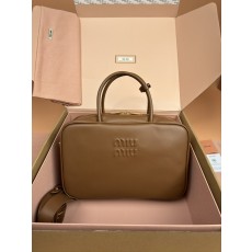 보우 소가죽 핸드백 더백 001-245913