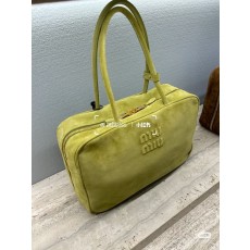 미우미우 그린 토트 숄더백 001-245972