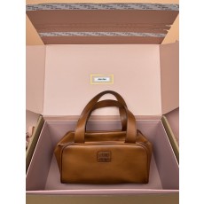레트로 브라운 소가죽 미디엄 토트백 001-246044