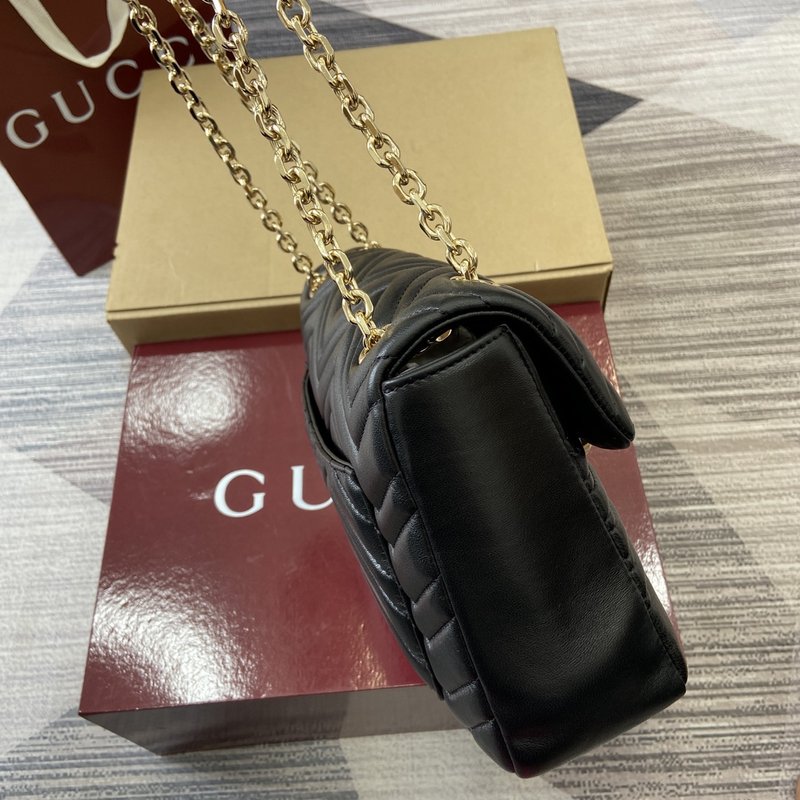 구찌 클래식 더블 G 로고 블랙 핸드백 001-246128