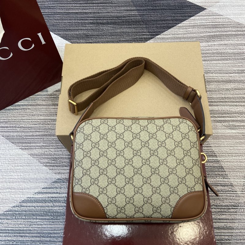 구찌 클래식 프린트 핸드백 숄더백 001-246163