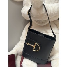 구찌 블랙 미니 체인 숄더백 실물 촬영 001-246449
