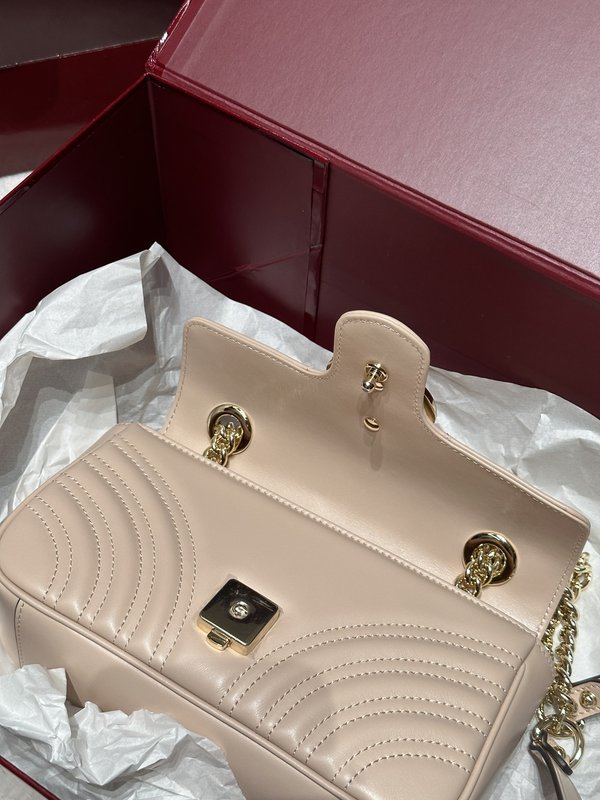 구찌 여성용 핑크 더 크로스바디백 001-246465