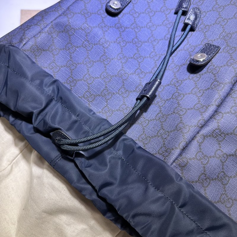 네이비 블루 PVC 소재 백팩 001-246519