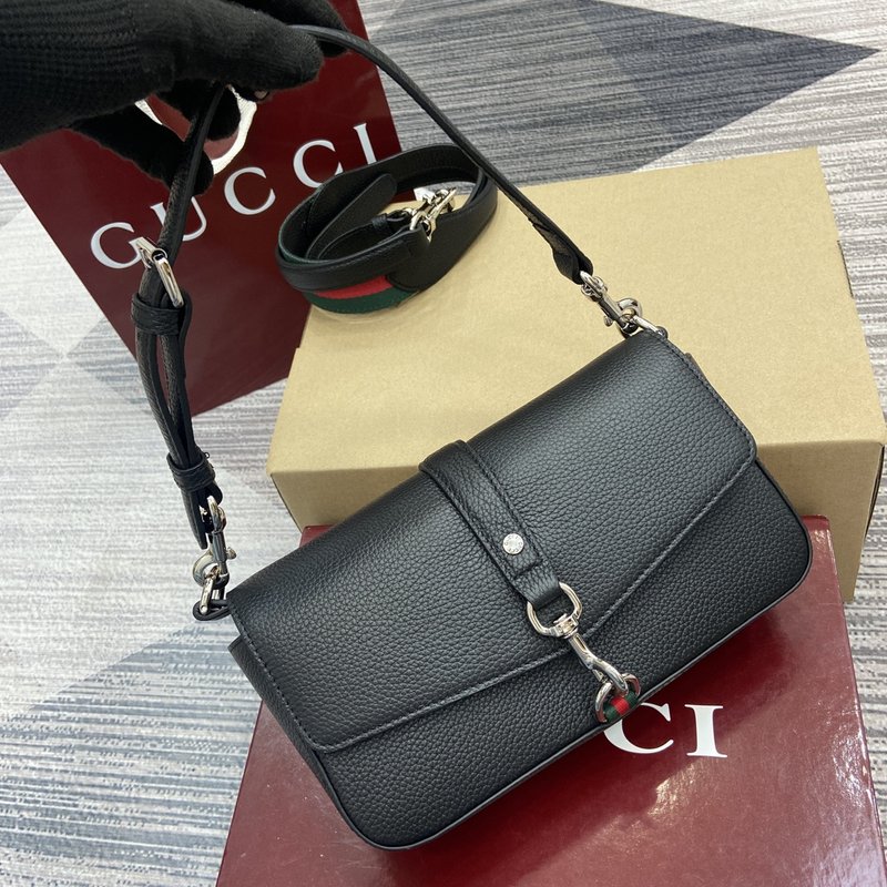구찌 신상 블랙 핸드백 숄더백 001-246725