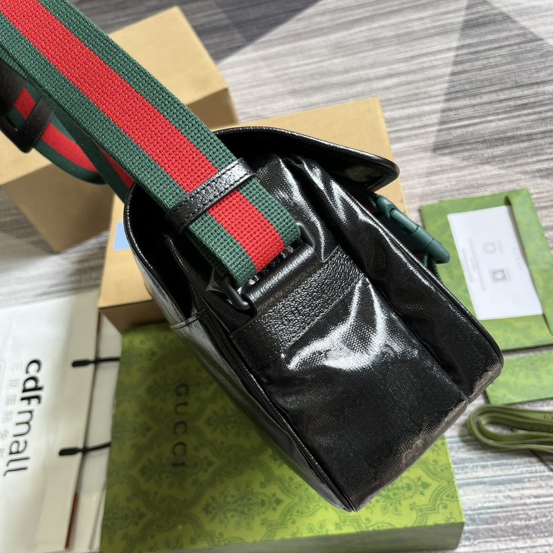 구찌 신상 크리스탈 장식 핸드백 001-246850