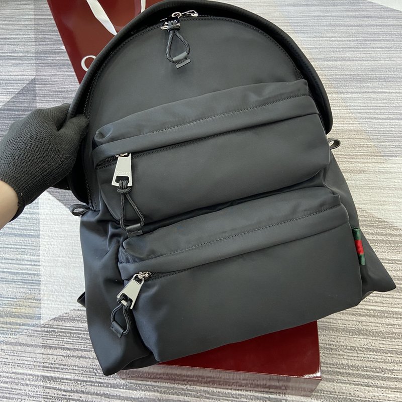 구찌 클래식 블랙 백팩 001-247239